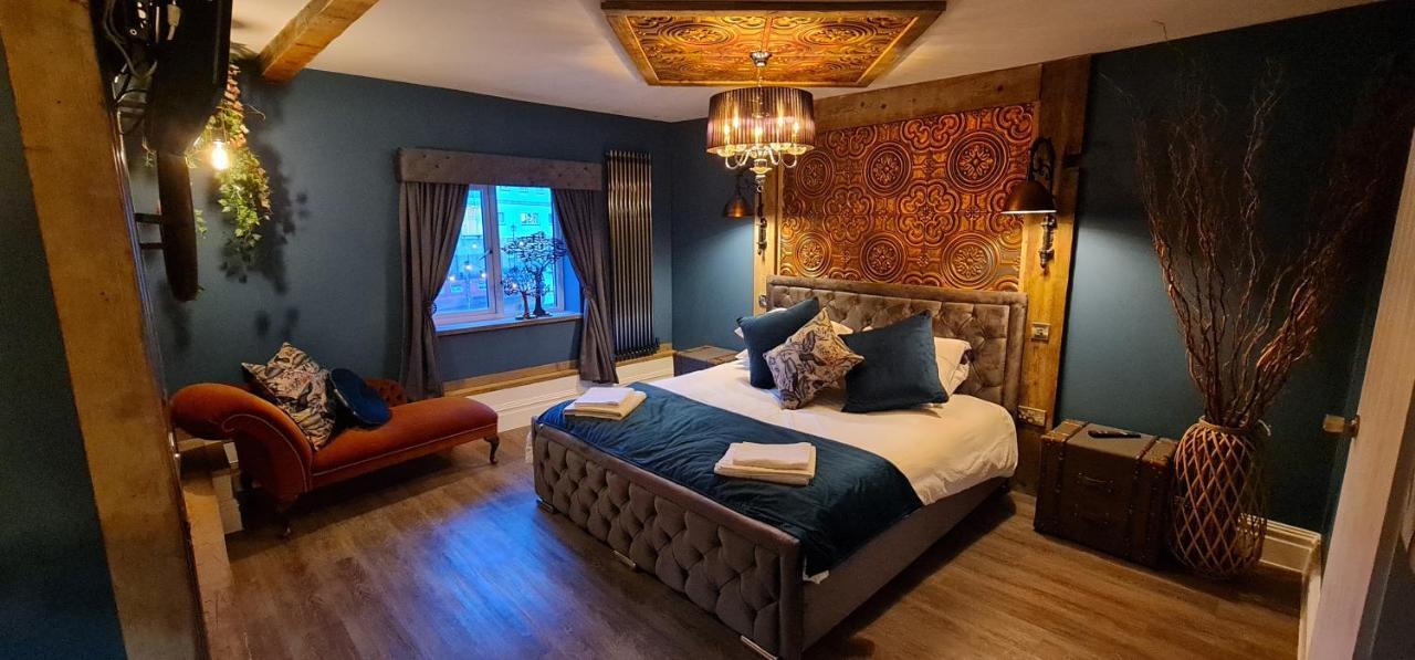 The Waterside Bar, Rooms & Restaurant スウィントン 部屋 写真